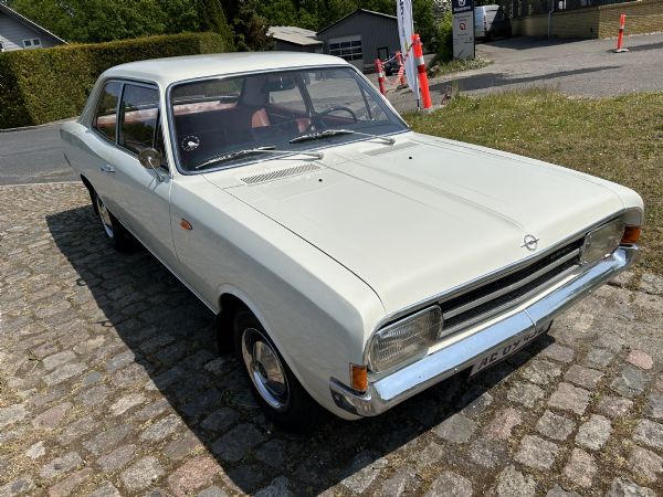 Opel Rekord C 1700